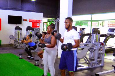 Zoezi members training together on the gym floor